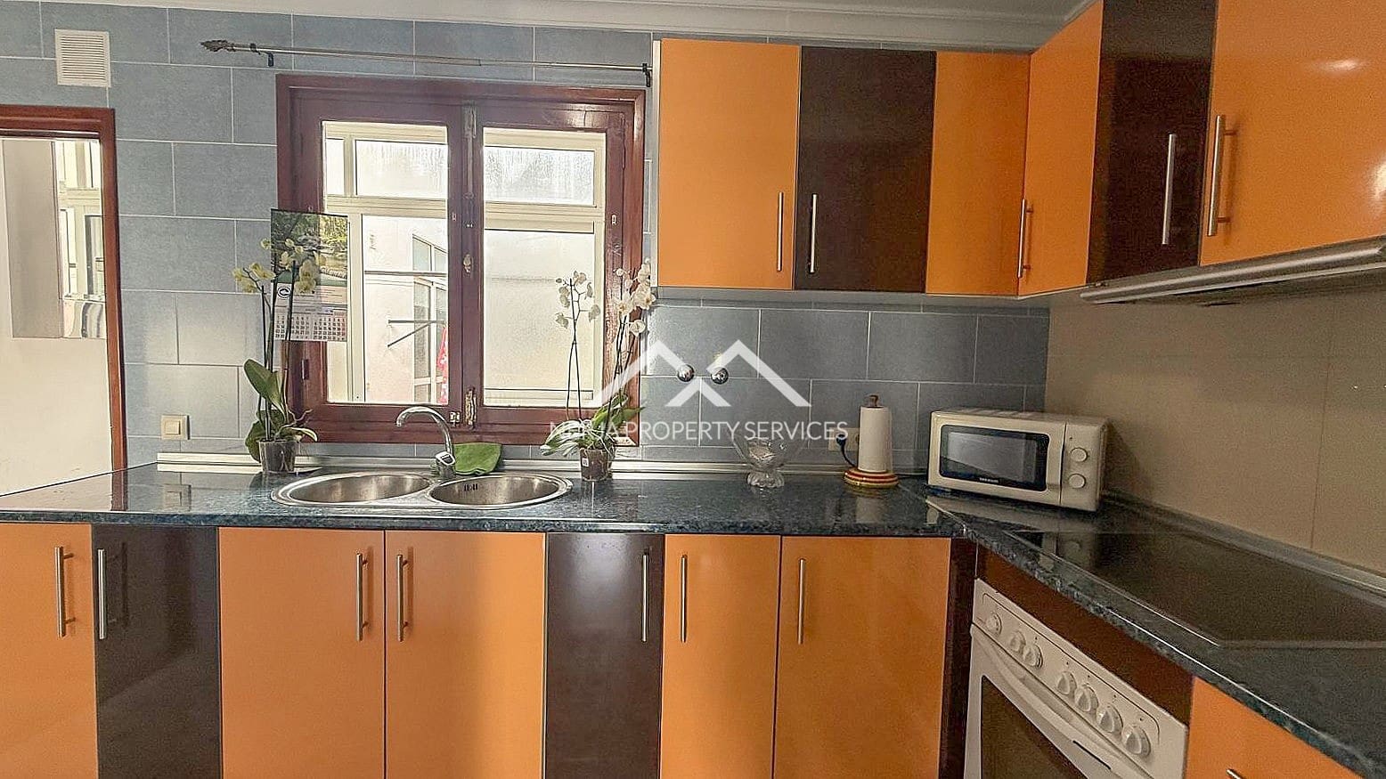 3 bedroom Apartment for rent in Frigiliana - € 1,000 (Ref: 9484075)