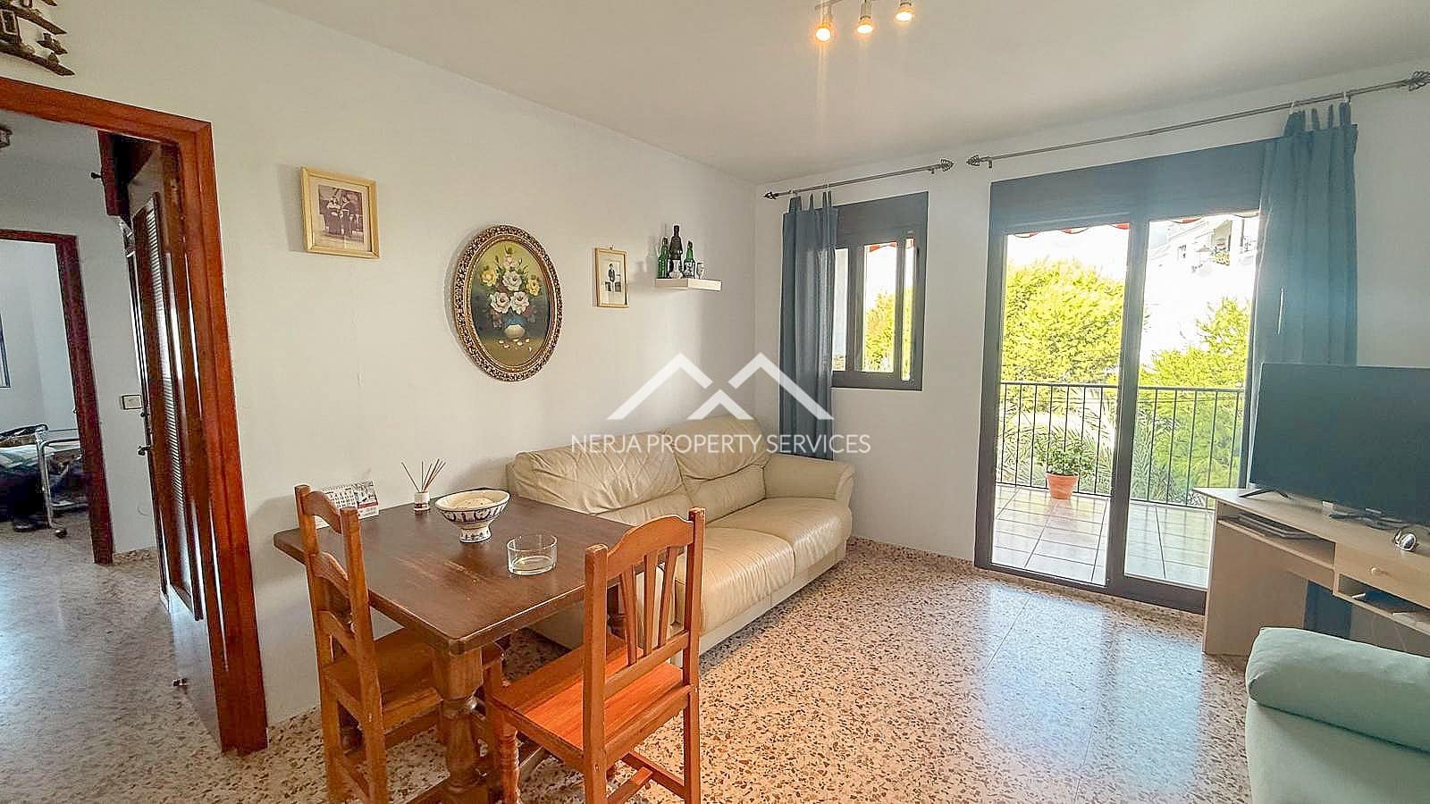 3 bedroom Apartment for rent in Frigiliana - € 1,000 (Ref: 9484075)