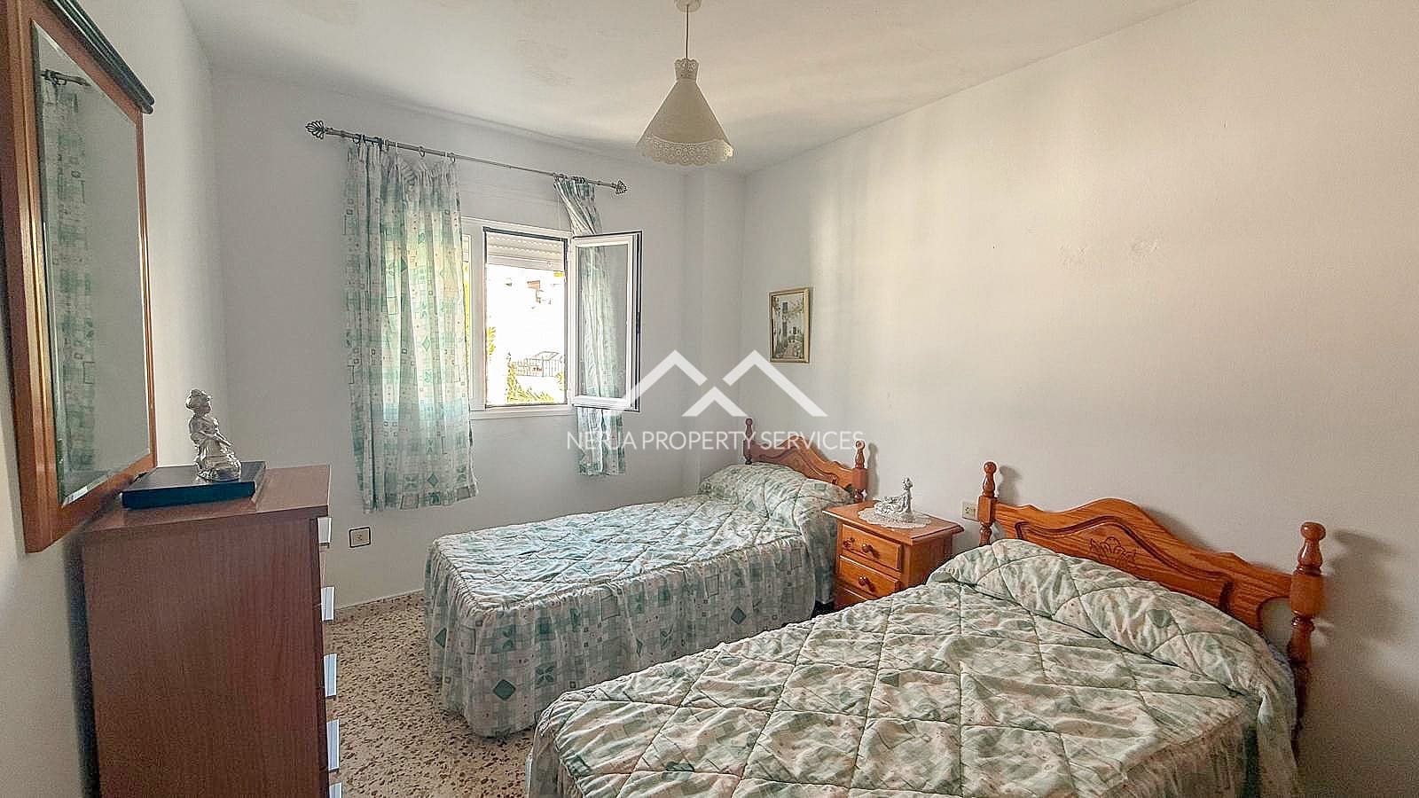 3 bedroom Apartment for rent in Frigiliana - € 1,000 (Ref: 9484075)
