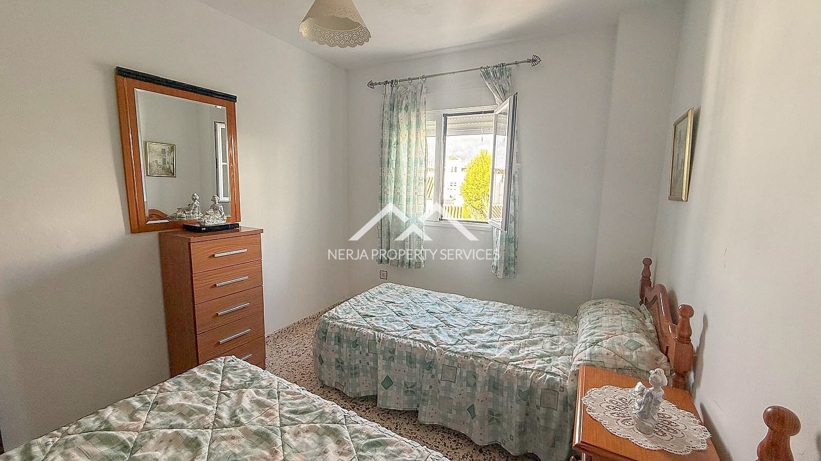 3 bedroom Apartment for rent in Frigiliana - € 1,000 (Ref: 9484075)
