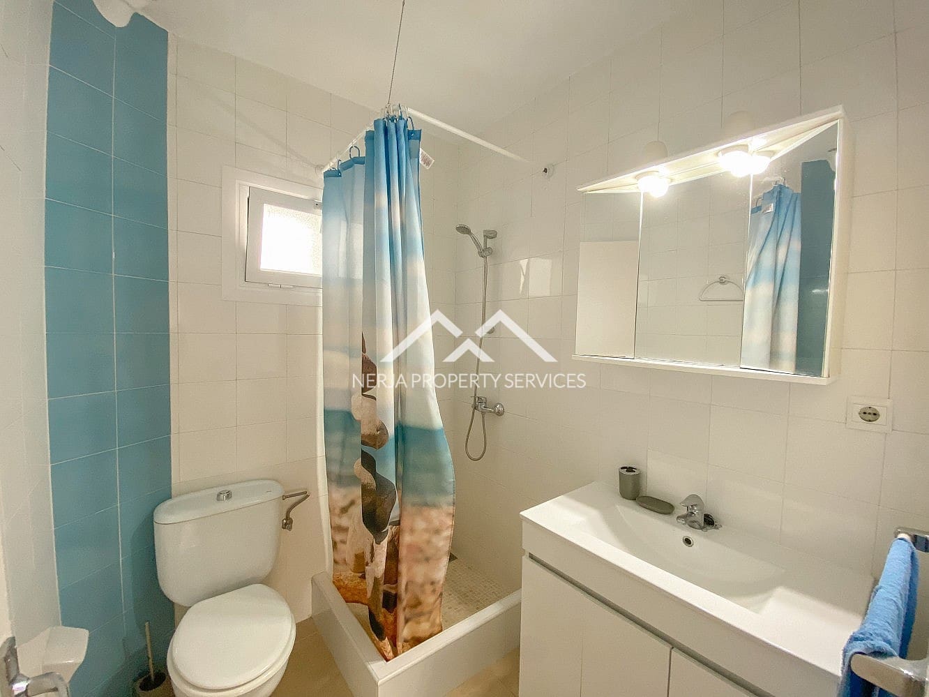 2 soveværelse Lejlighed til leje i Nerja - € 900 (Ref: 9487190)