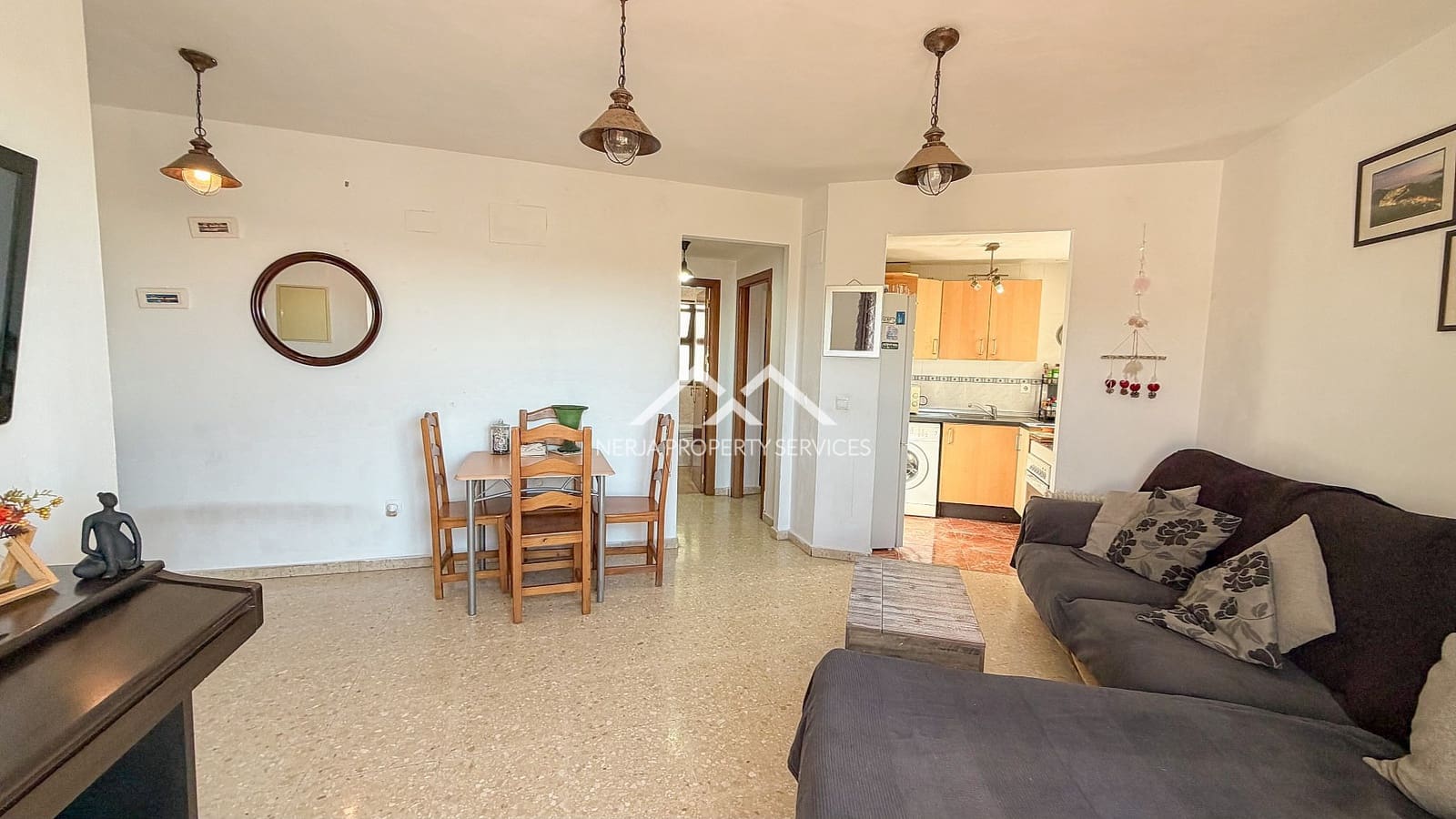 2 bedroom Apartment for sale in Frigiliana with garage - € 249,500 (Ref: 9504640)