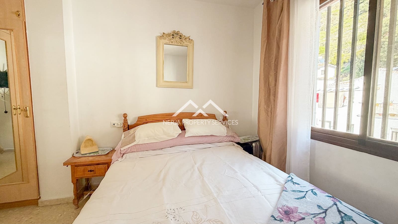 2 bedroom Apartment for sale in Frigiliana with garage - € 249,500 (Ref: 9504640)