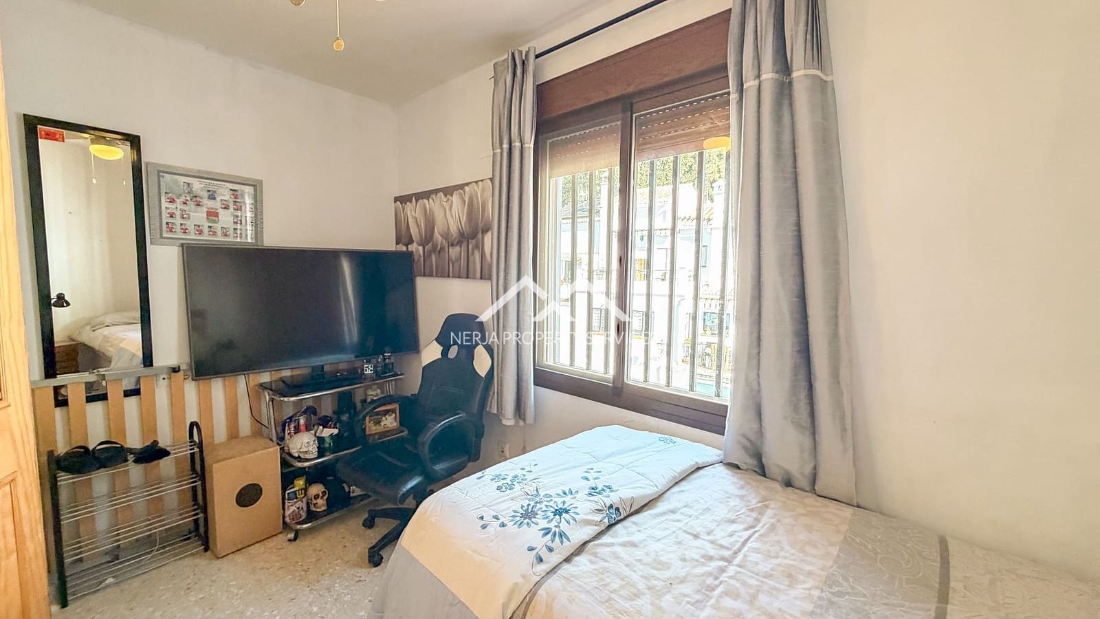 2 bedroom Apartment for sale in Frigiliana with garage - € 249,500 (Ref: 9504640)