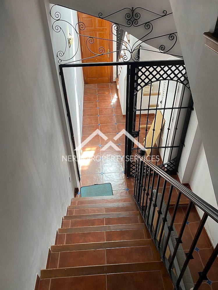 1 soveværelse Lejlighed til leje i Frigiliana - € 700 (Ref: 9510089)