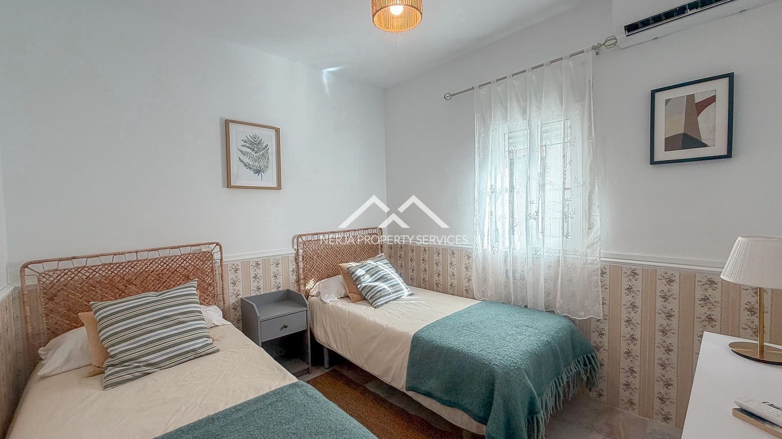 3 soverom Villa til leie i Torrox med svømmebasseng - € 1 700 (Ref: 9524582)