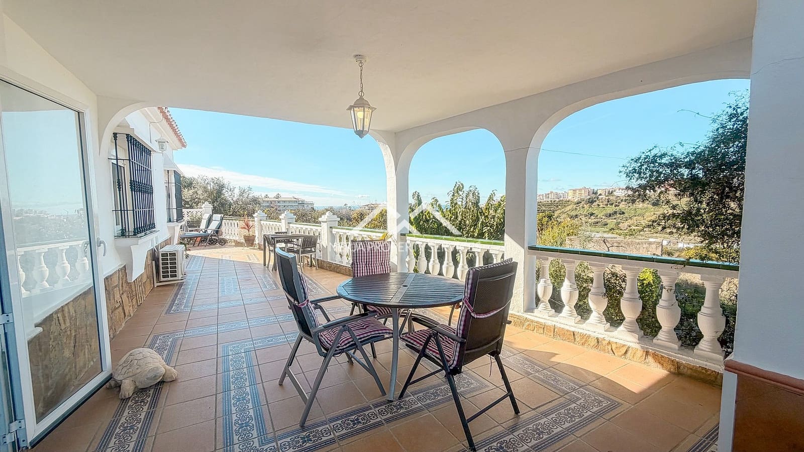 3 soverom Villa til leie i Torrox med svømmebasseng - € 1 700 (Ref: 9524582)