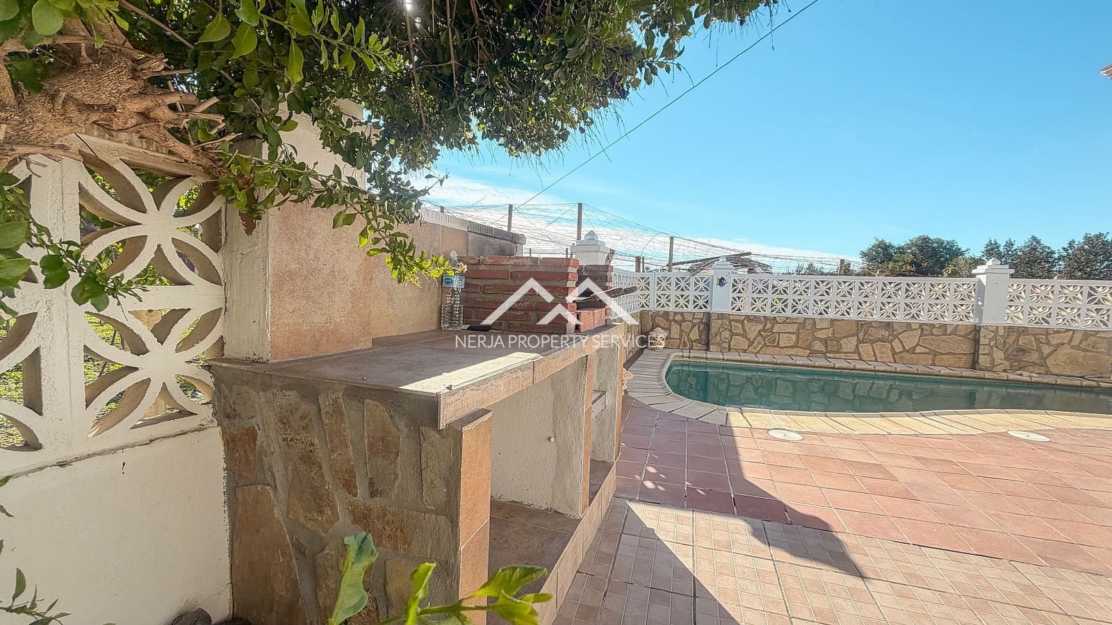 3 soverom Villa til leie i Torrox med svømmebasseng - € 1 700 (Ref: 9524582)