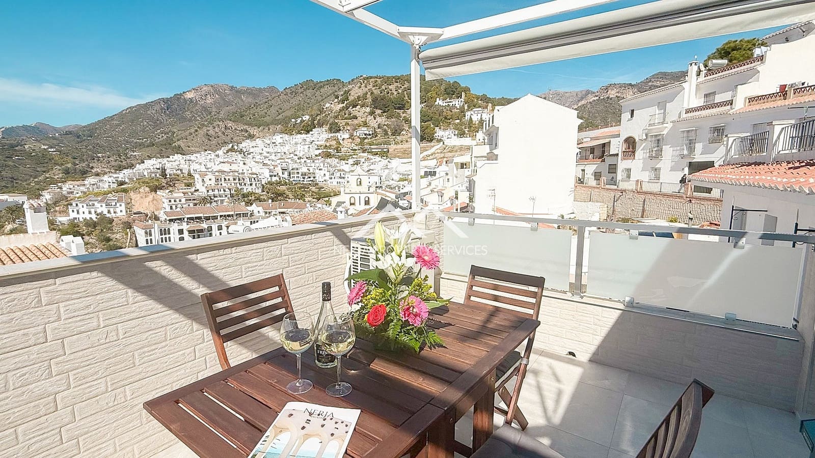 1 quarto Casa em Banda para arrendar em Frigiliana - 750 € (Ref: 9534365)