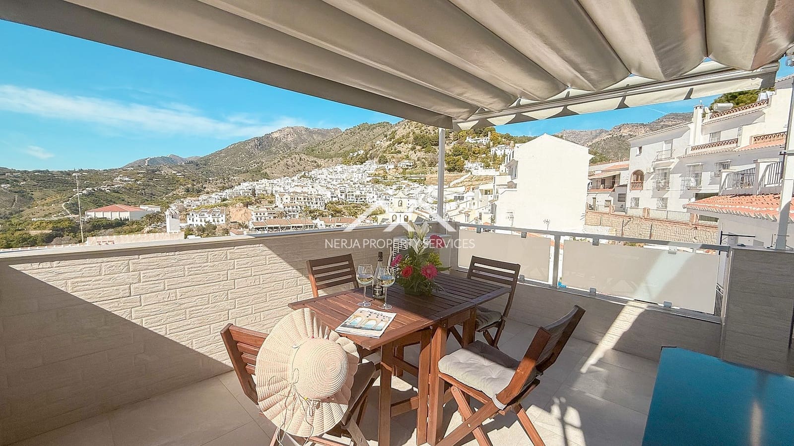 1 quarto Casa em Banda para arrendar em Frigiliana - 750 € (Ref: 9534365)