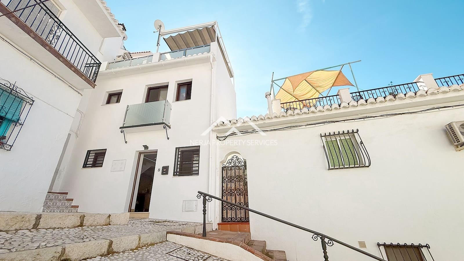 1 quarto Casa em Banda para arrendar em Frigiliana - 750 € (Ref: 9534365)