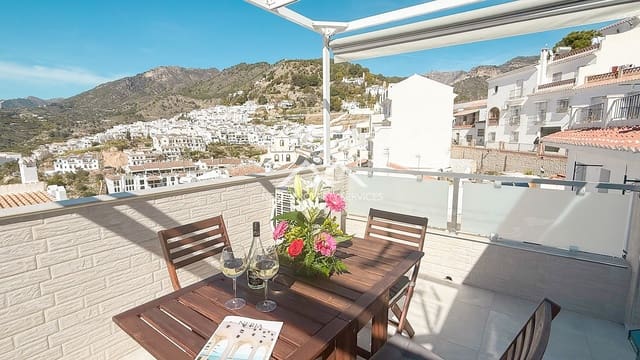 1 quarto Casa em Banda para arrendar em Frigiliana - 750 € (Ref: 9534365)