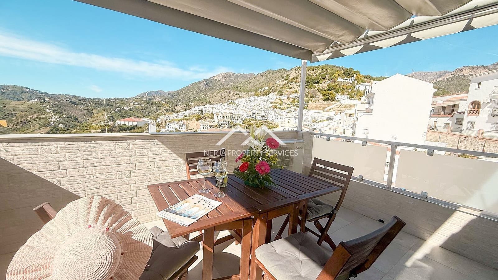 1 quarto Casa em Banda para arrendar em Frigiliana - 750 € (Ref: 9534365)