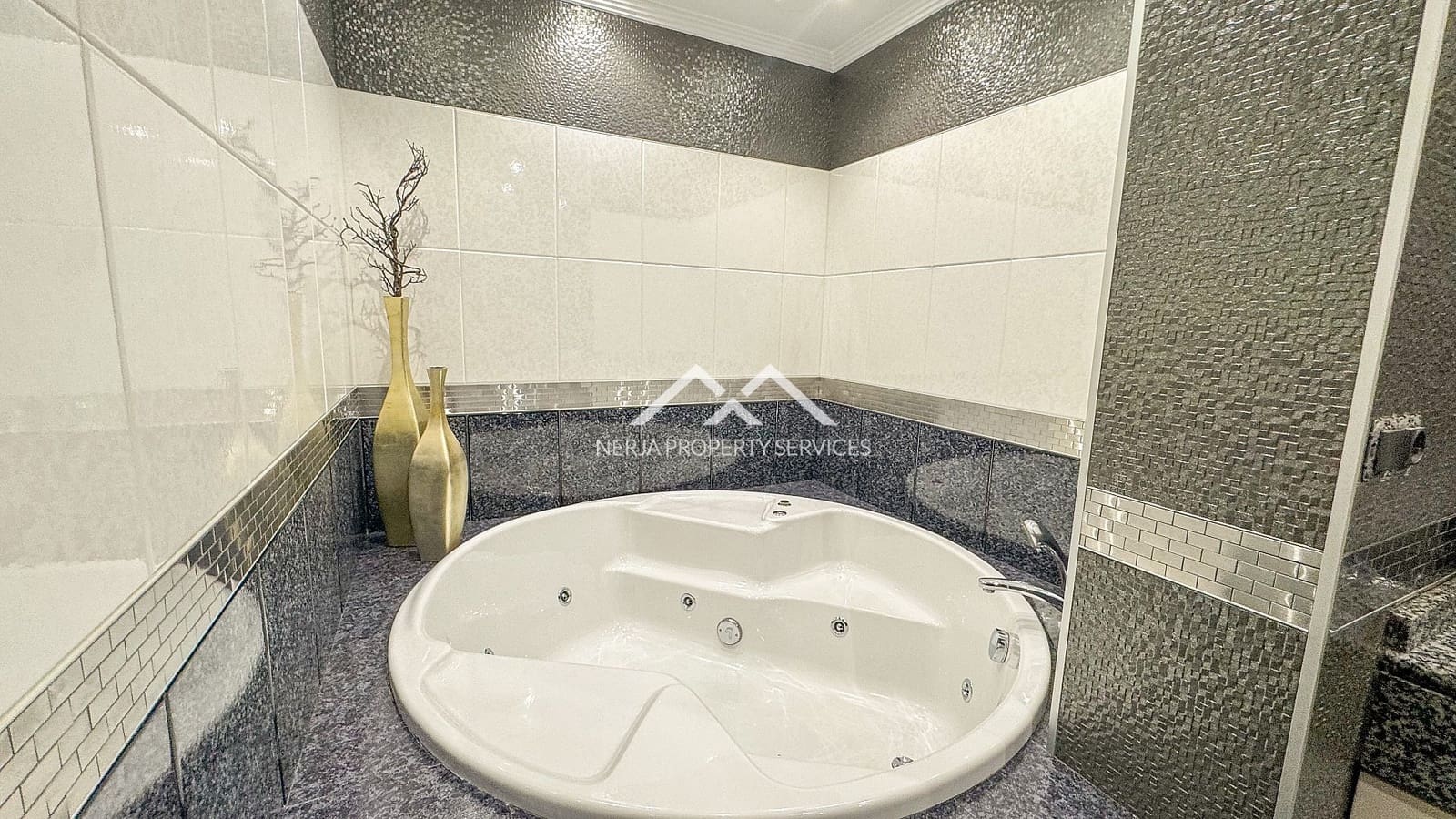 Apartamento de 3 habitaciones en El Morche en alquiler - 2.000 € (Ref: 9534736)