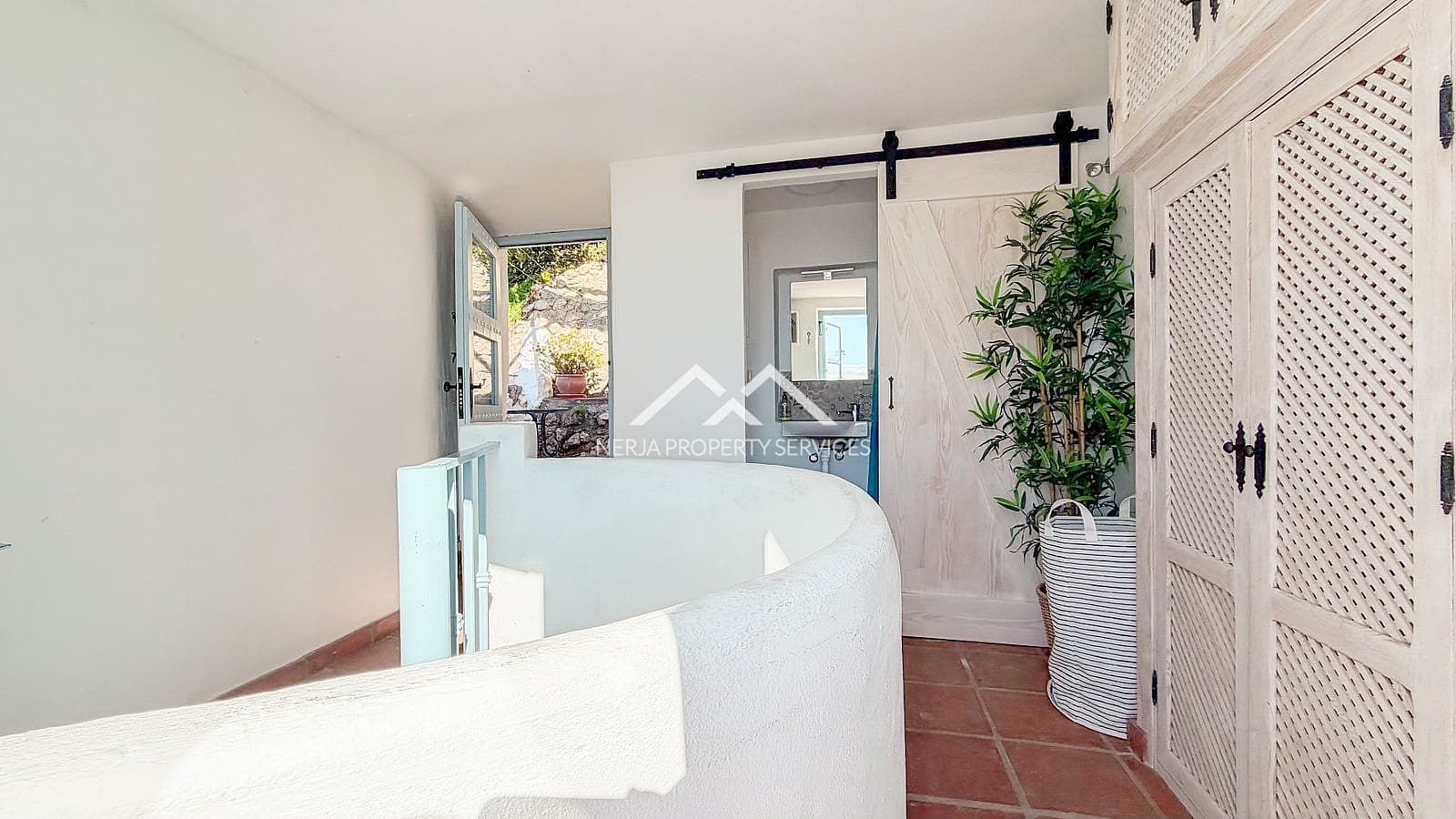 2 quarto Casa em Banda para venda em Frigiliana - 395 000 € (Ref: 9553009)