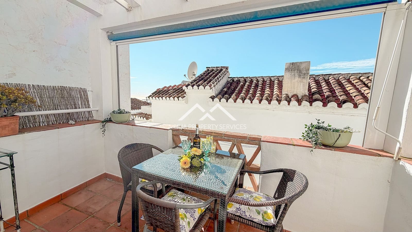 2 quarto Casa em Banda para venda em Frigiliana - 395 000 € (Ref: 9553009)