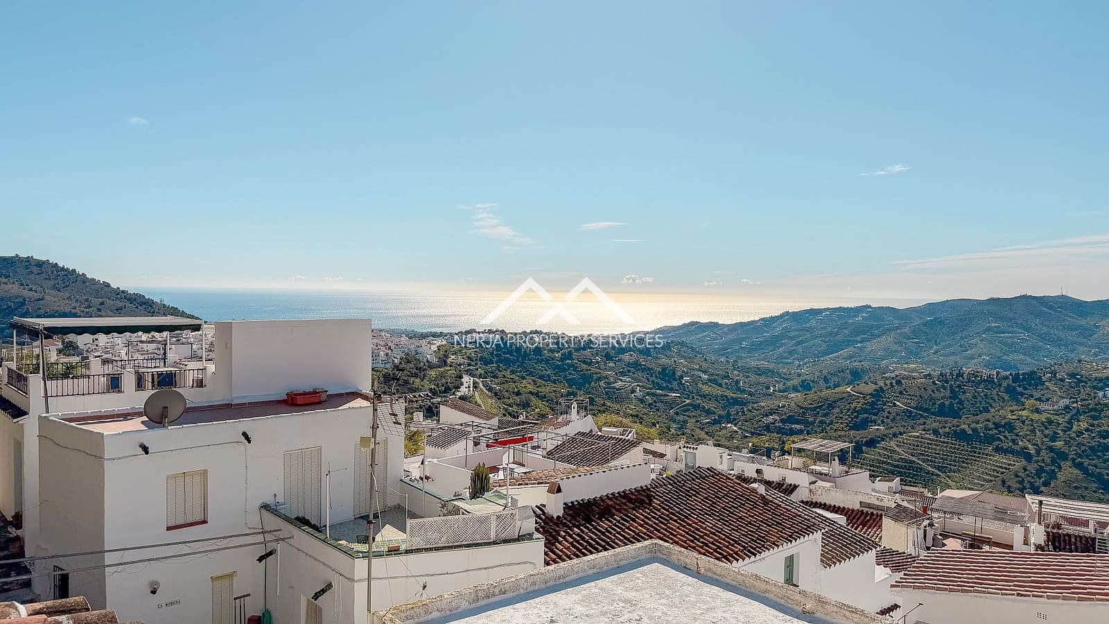 2 quarto Casa em Banda para venda em Frigiliana - 395 000 € (Ref: 9553009)