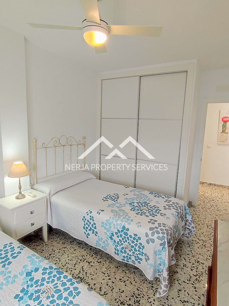 2 bedroom Apartment for rent in Almunecar - € 950 (Ref: 9569229)