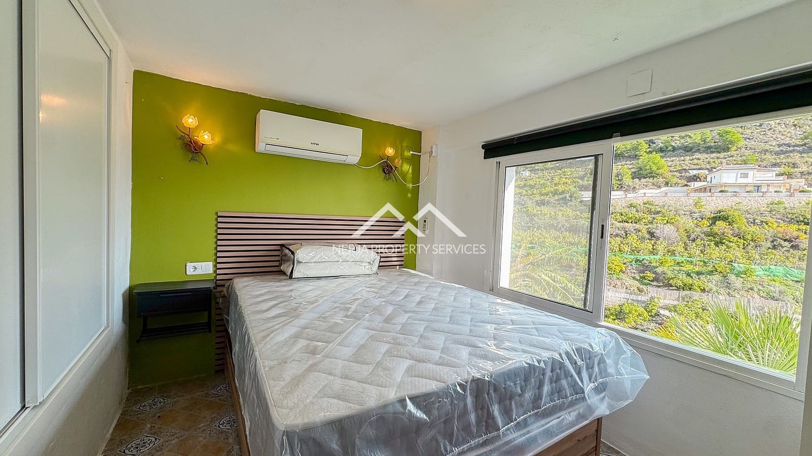 1 bedroom Apartment for rent in Frigiliana with pool garage - € 850 (Ref: 9569927)