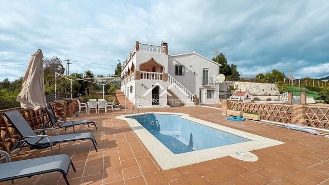 1 bedroom Apartment for rent in Frigiliana with pool garage - € 850 (Ref: 9569927)