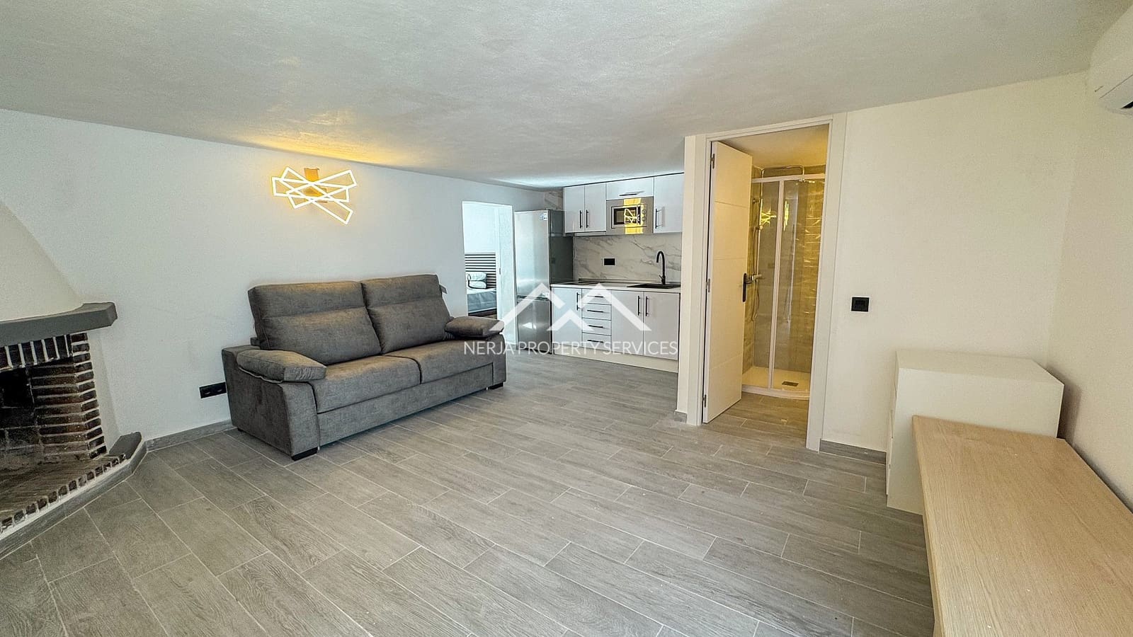 2 bedroom Apartment for rent in Frigiliana with pool garage - € 1,250 (Ref: 9569928)