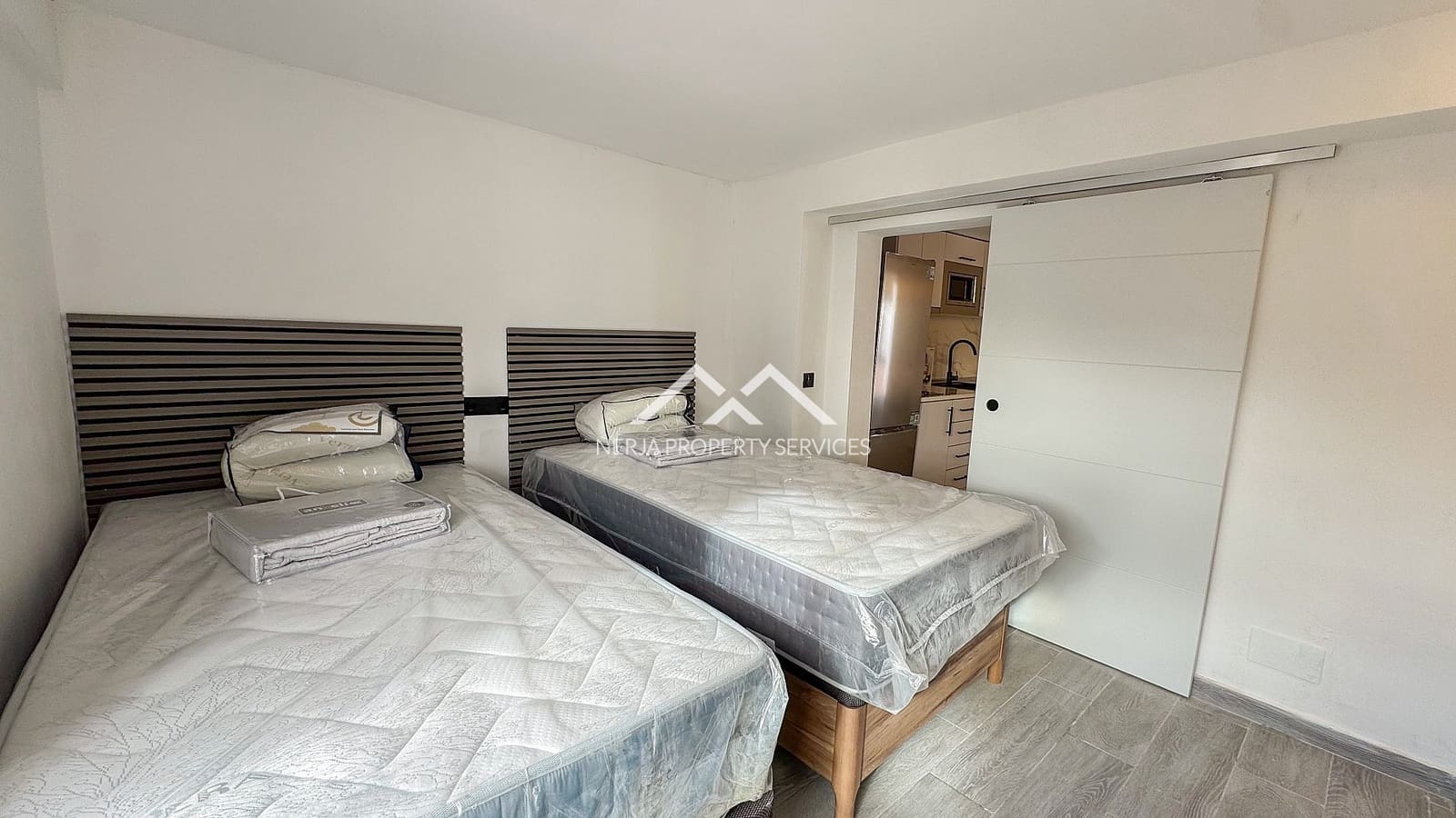 2 bedroom Apartment for rent in Frigiliana with pool garage - € 1,250 (Ref: 9569928)