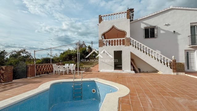 2 bedroom Apartment for rent in Frigiliana with pool garage - € 1,250 (Ref: 9569928)