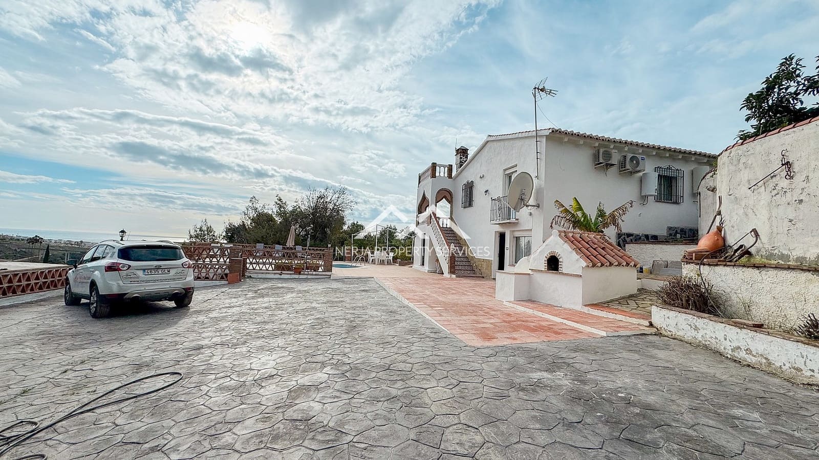 2 bedroom Apartment for rent in Frigiliana with pool garage - € 1,250 (Ref: 9569928)