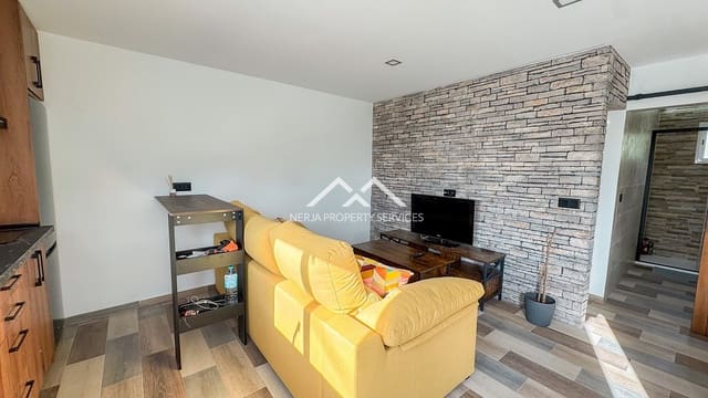 1 bedroom Apartment for rent in Frigiliana with pool garage - € 850 (Ref: 9570057)