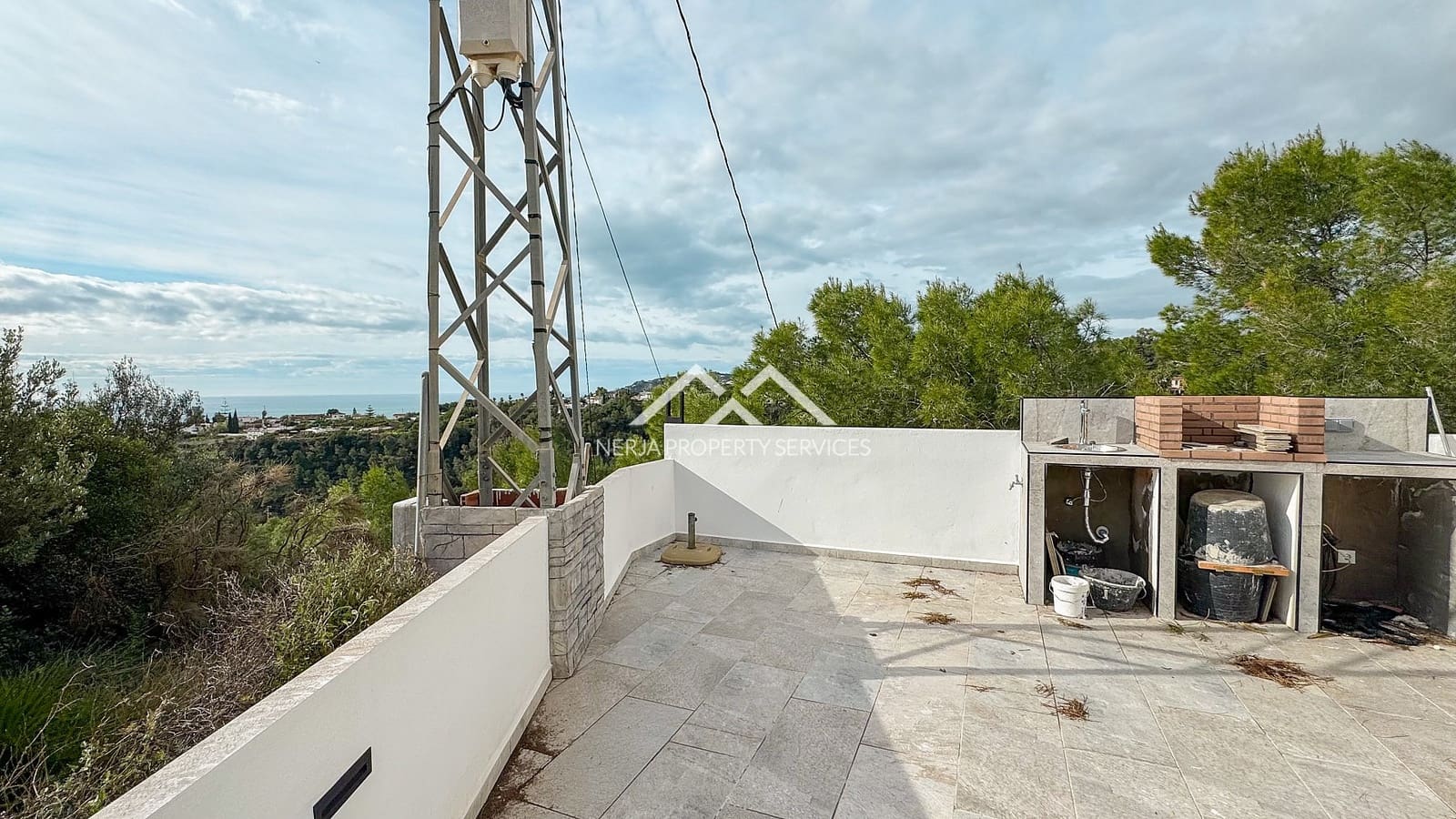 1 bedroom Apartment for rent in Frigiliana with pool garage - € 850 (Ref: 9570057)