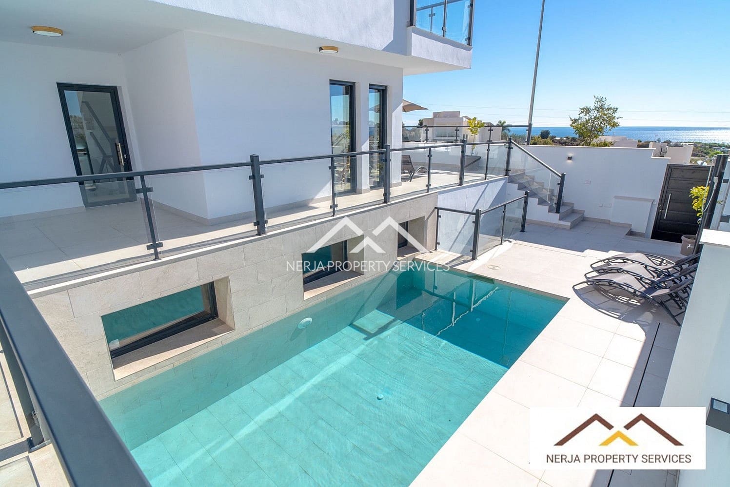 3 sovrum Villa till salu i Nerja med pool garage - 829 000 € (Ref: 9579015)