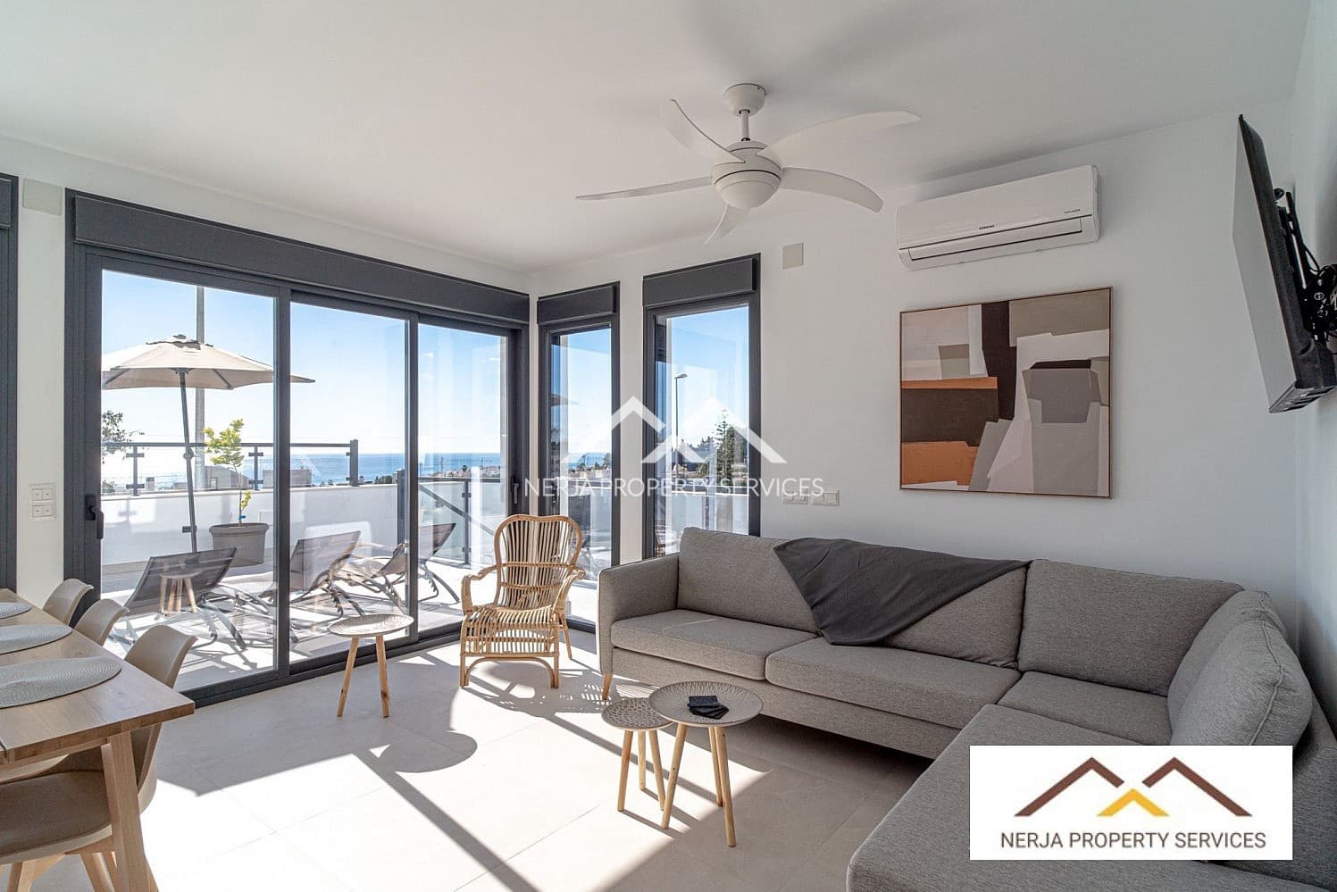 3 sovrum Villa till salu i Nerja med pool garage - 829 000 € (Ref: 9579015)