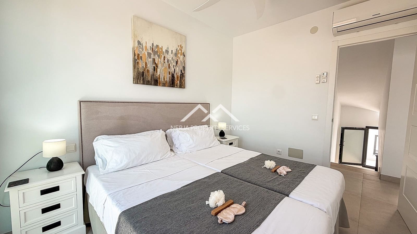 3 bedroom Villa for sale in Nerja with pool garage - € 789,000 (Ref: 9579015)