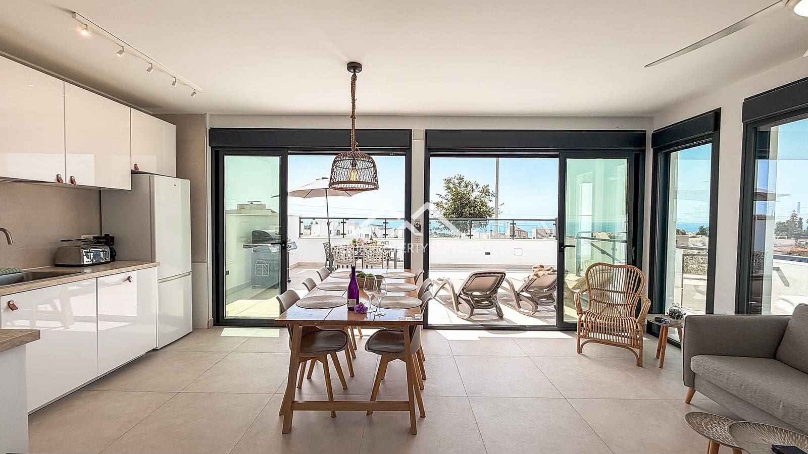 3 bedroom Villa for sale in Nerja with pool garage - € 789,000 (Ref: 9579015)
