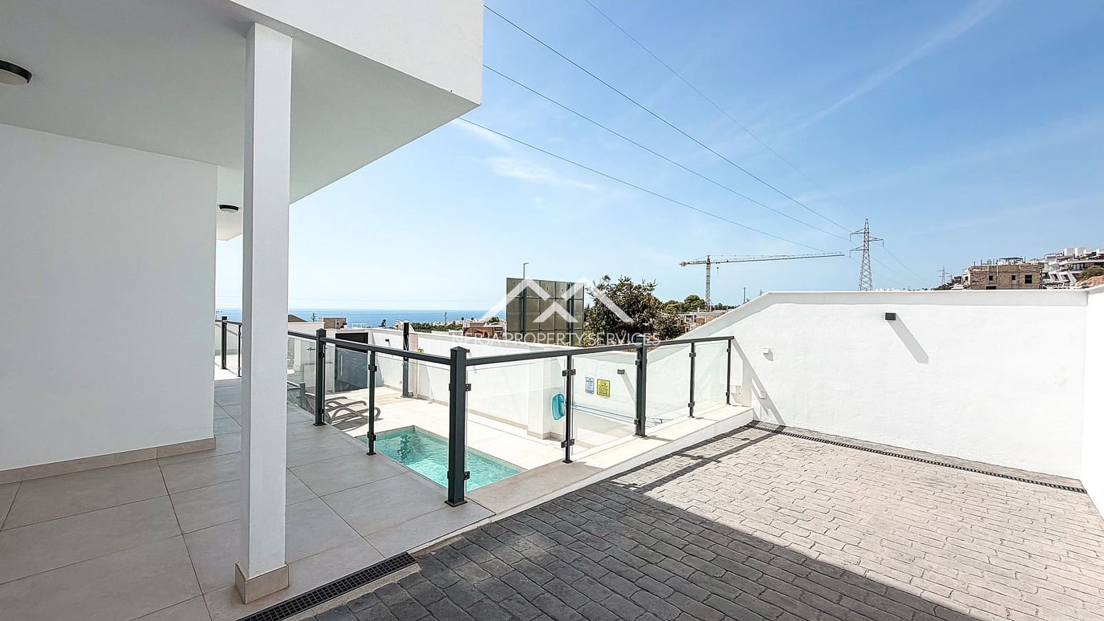 3 bedroom Villa for sale in Nerja with pool garage - € 789,000 (Ref: 9579015)