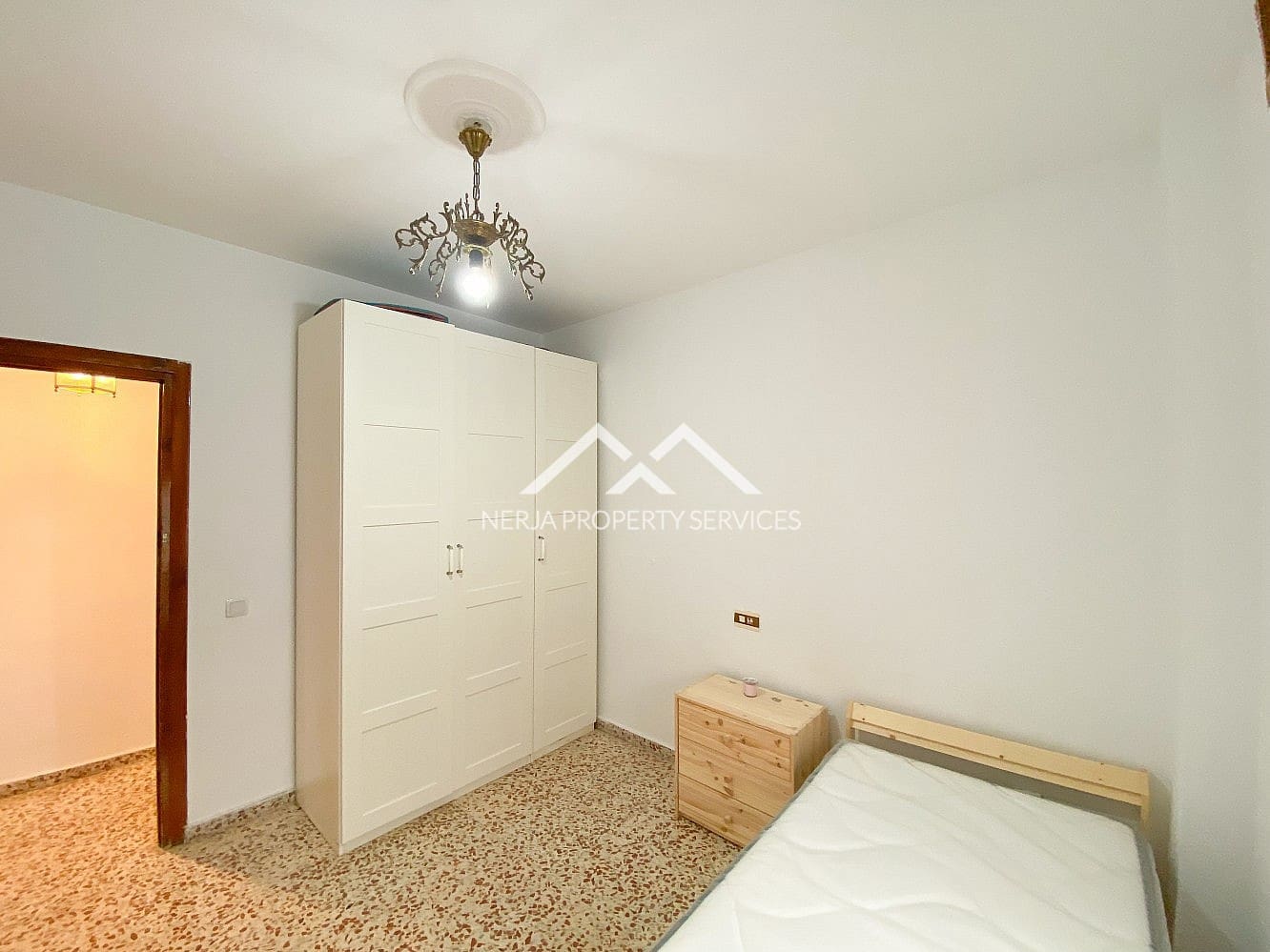 4 soverom Leilighet til leie i El Morche - € 800 (Ref: 9602970)