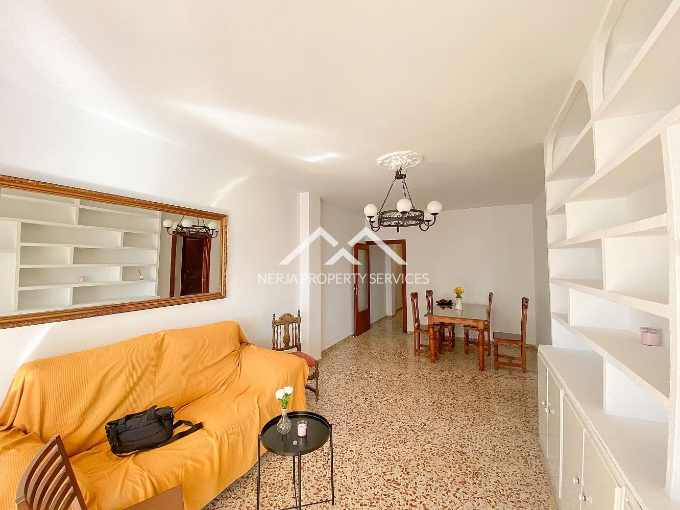 4 soverom Leilighet til leie i El Morche - € 800 (Ref: 9602970)