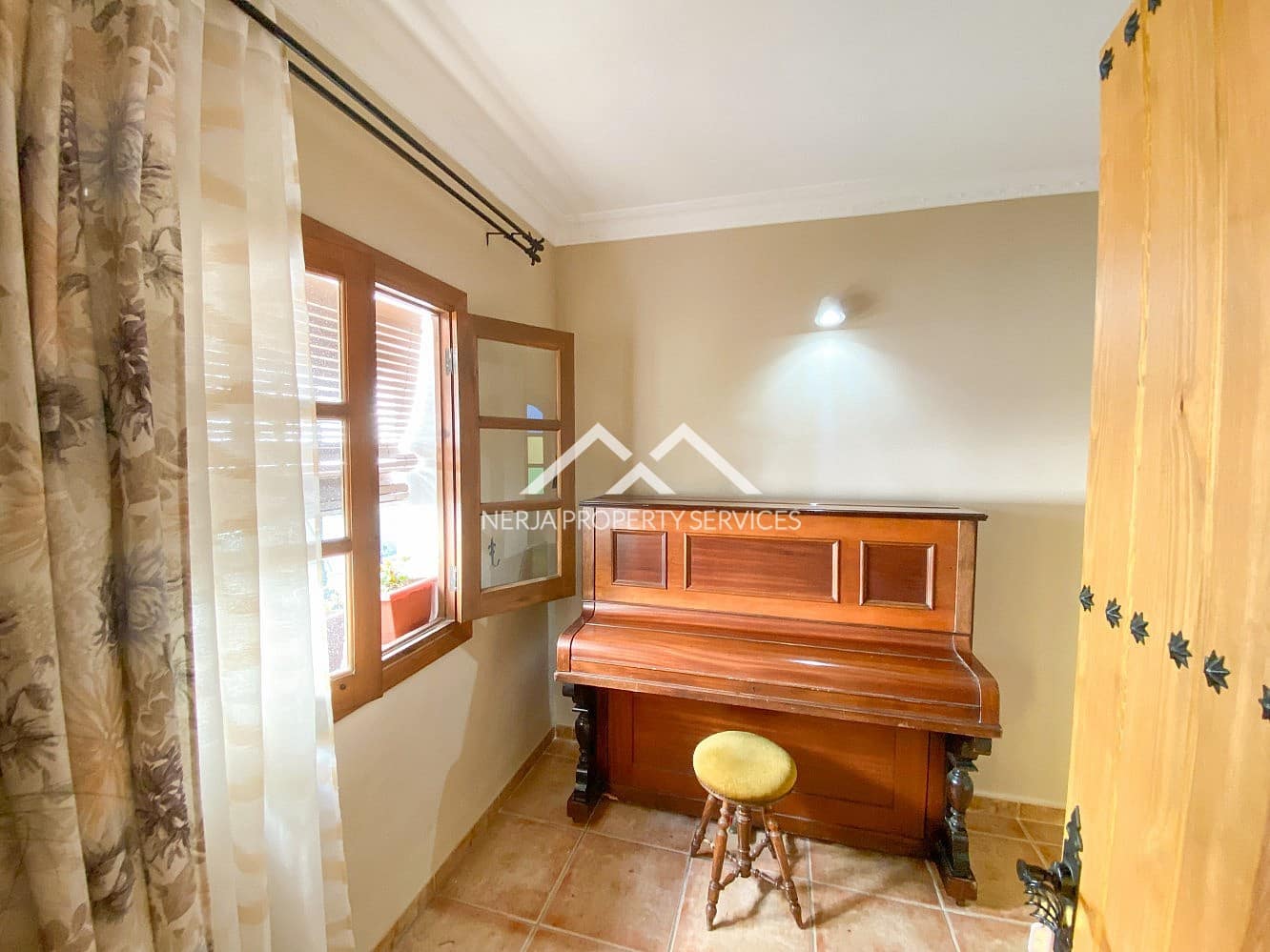 1 soverom Leilighet til leie i Frigiliana med svømmebasseng - € 750 (Ref: 9603318)