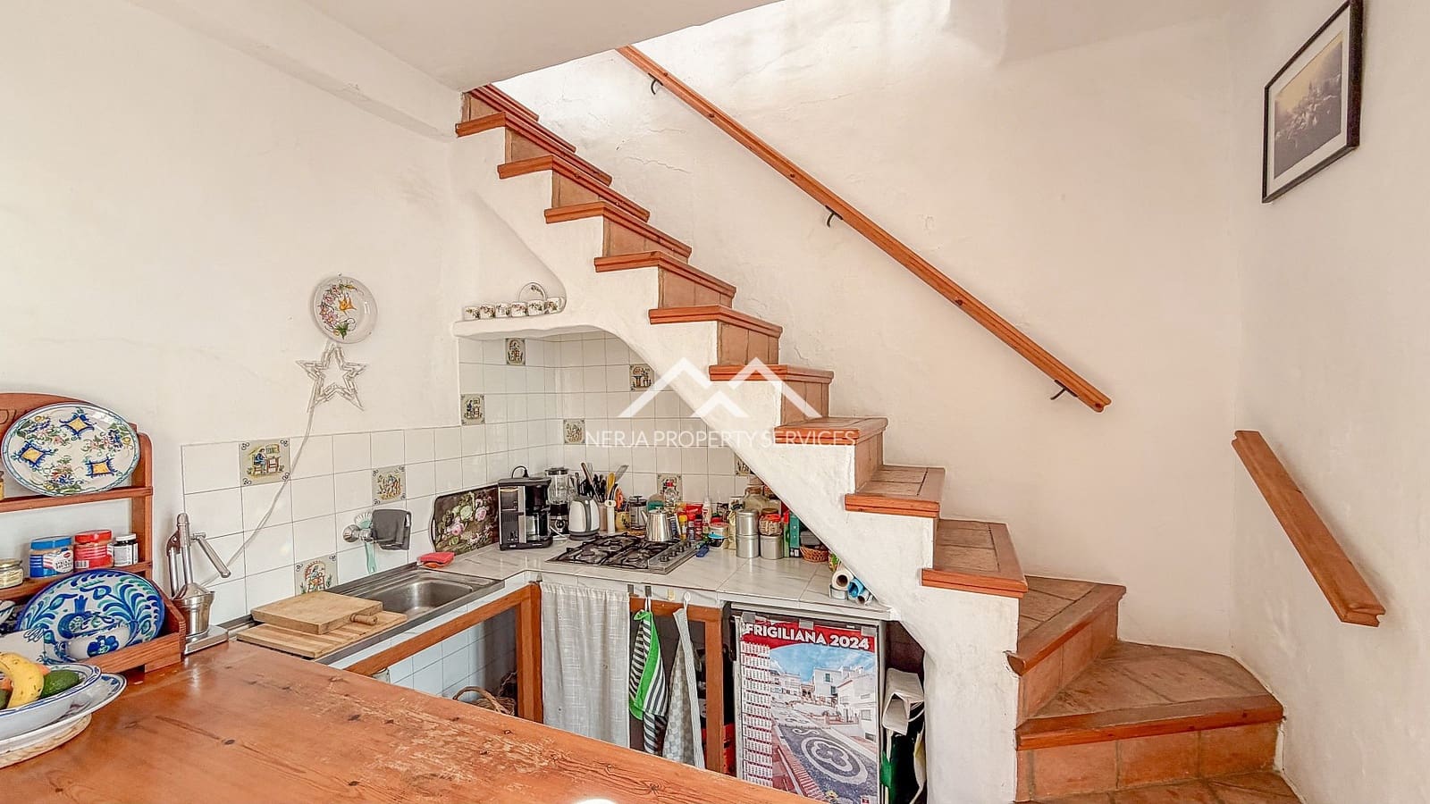 Casa de 2 habitaciones en Frigiliana en venta - 295.000 € (Ref: 9603442)