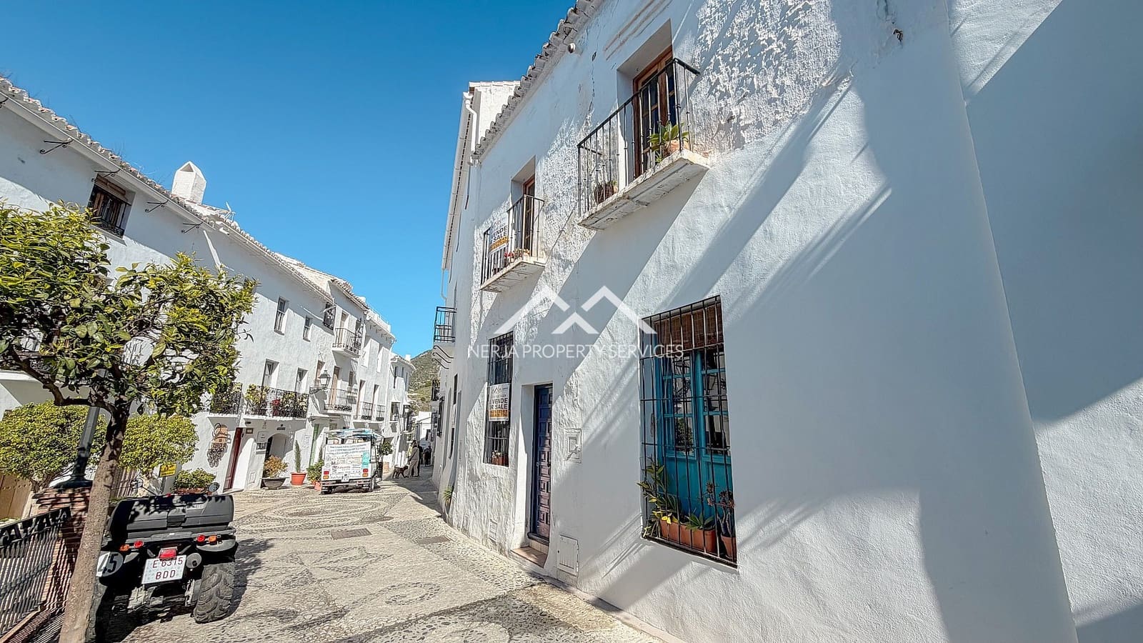 2 bedroom Apartment for sale in Frigiliana - € 275,000 (Ref: 9603442)