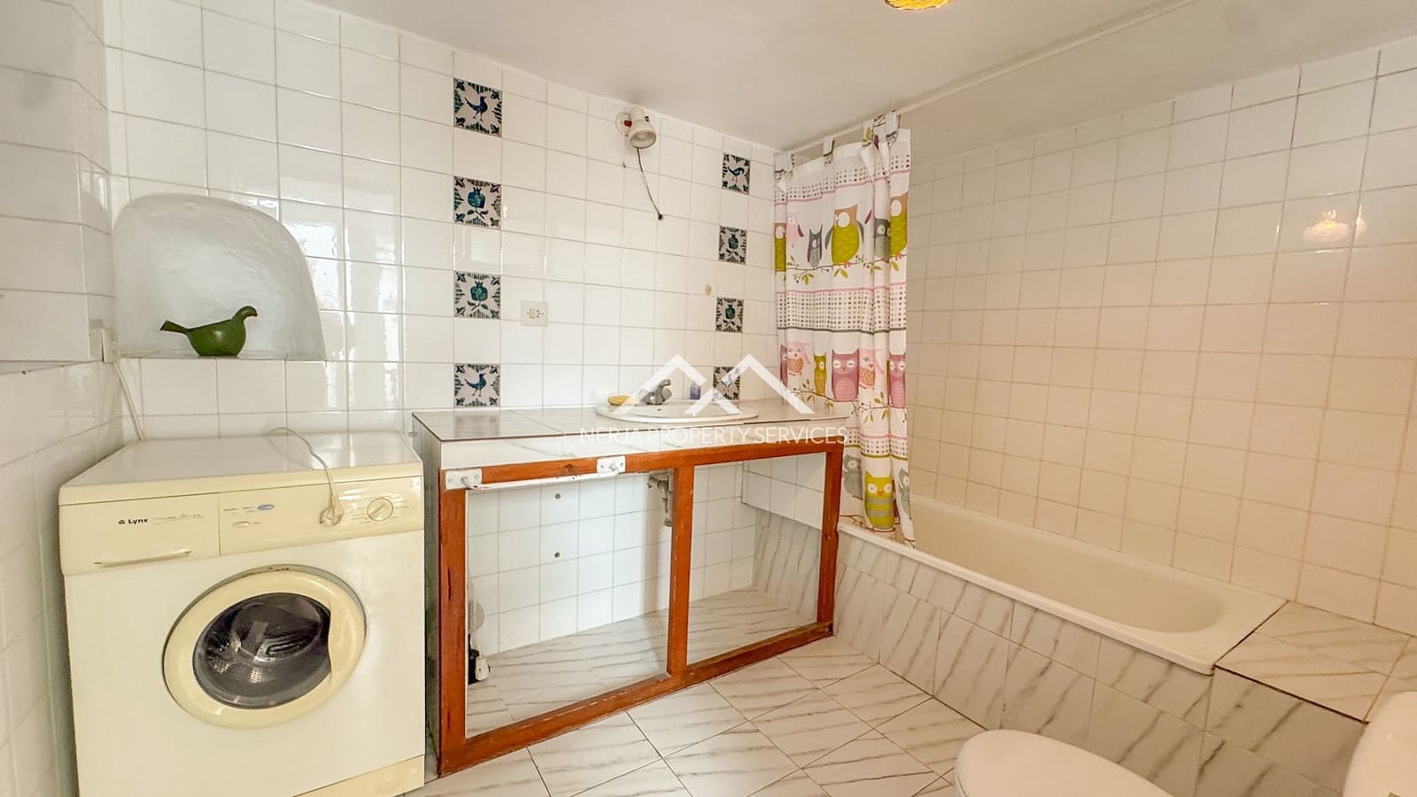 2 bedroom Apartment for sale in Frigiliana - € 275,000 (Ref: 9603442)