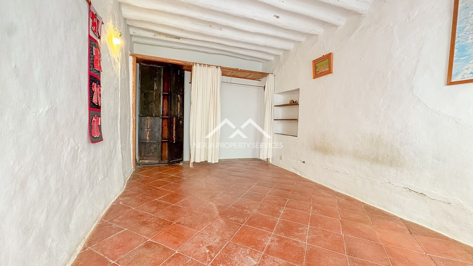 2 bedroom Apartment for sale in Frigiliana - € 275,000 (Ref: 9603442)