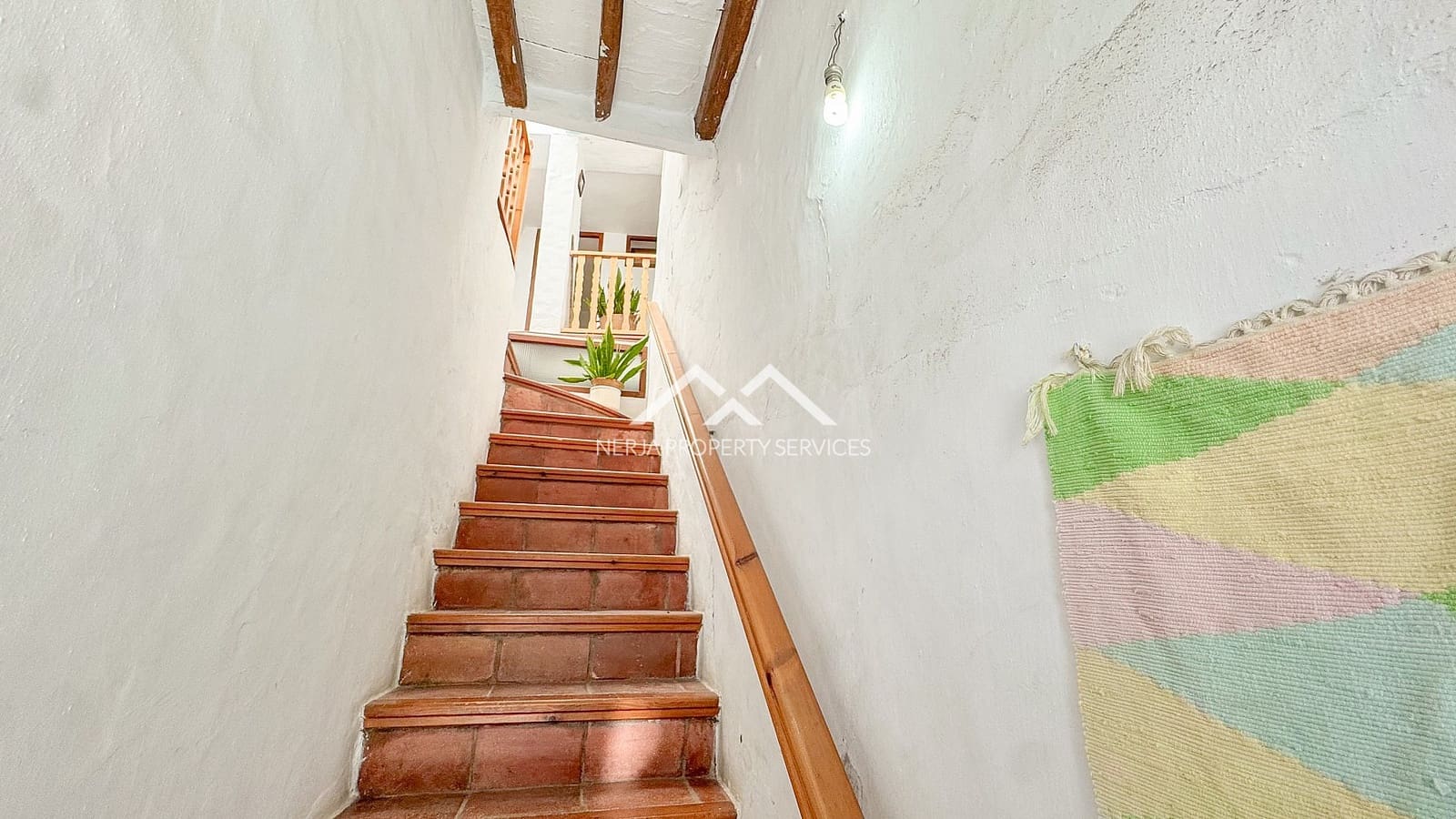 2 bedroom Apartment for sale in Frigiliana - € 275,000 (Ref: 9603442)