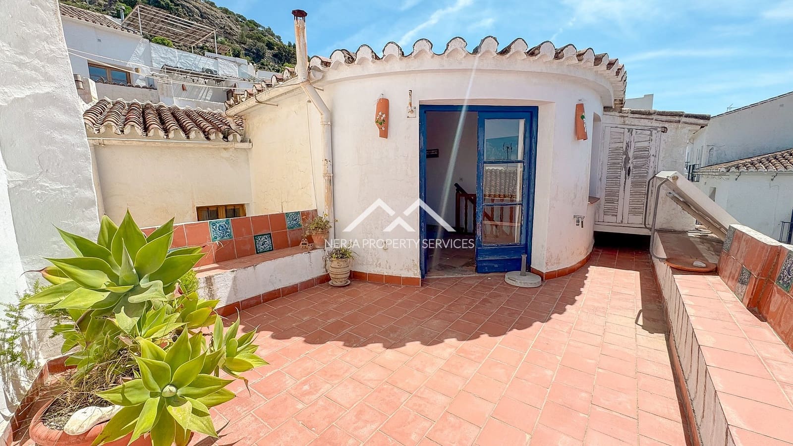 2 bedroom Apartment for sale in Frigiliana - € 275,000 (Ref: 9603442)