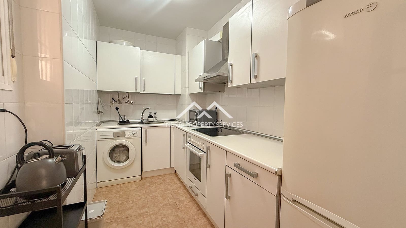 2 soverom Leilighet til leie i El Morche - € 850 (Ref: 9603443)