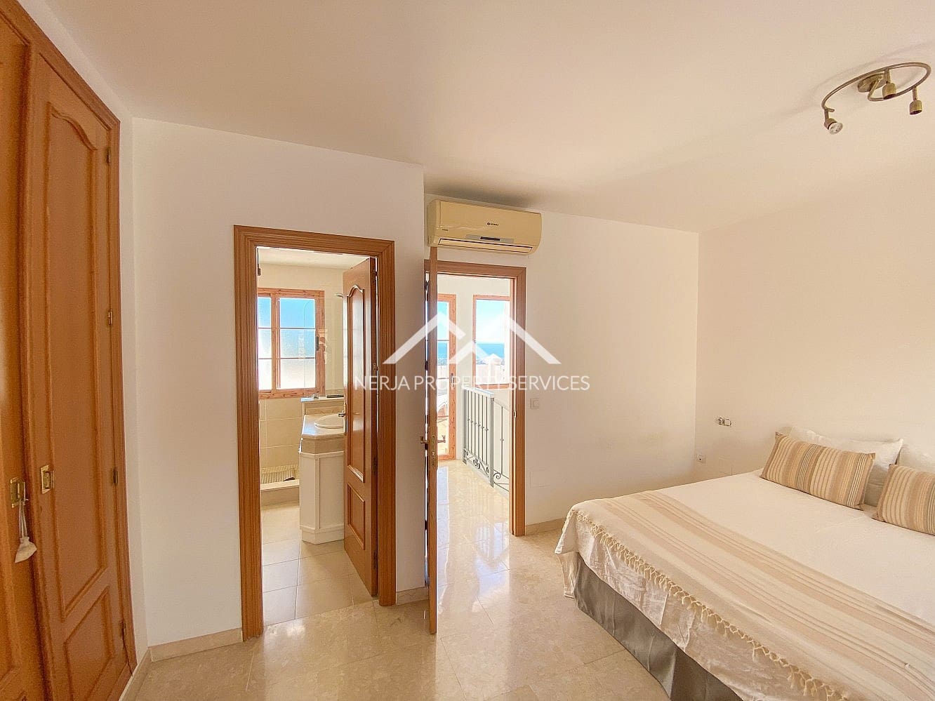 3 soverom Rekkehus til leie i Frigiliana med svømmebasseng - € 1 600 (Ref: 9610192)