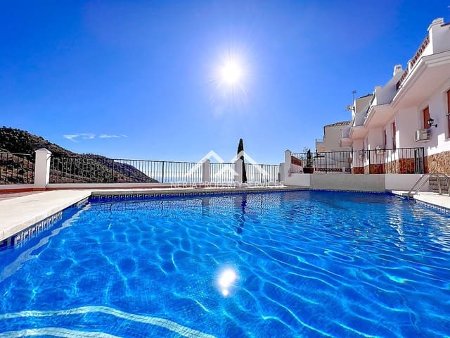 3 soverom Rekkehus til leie i Frigiliana med svømmebasseng - € 1 600 (Ref: 9610192)