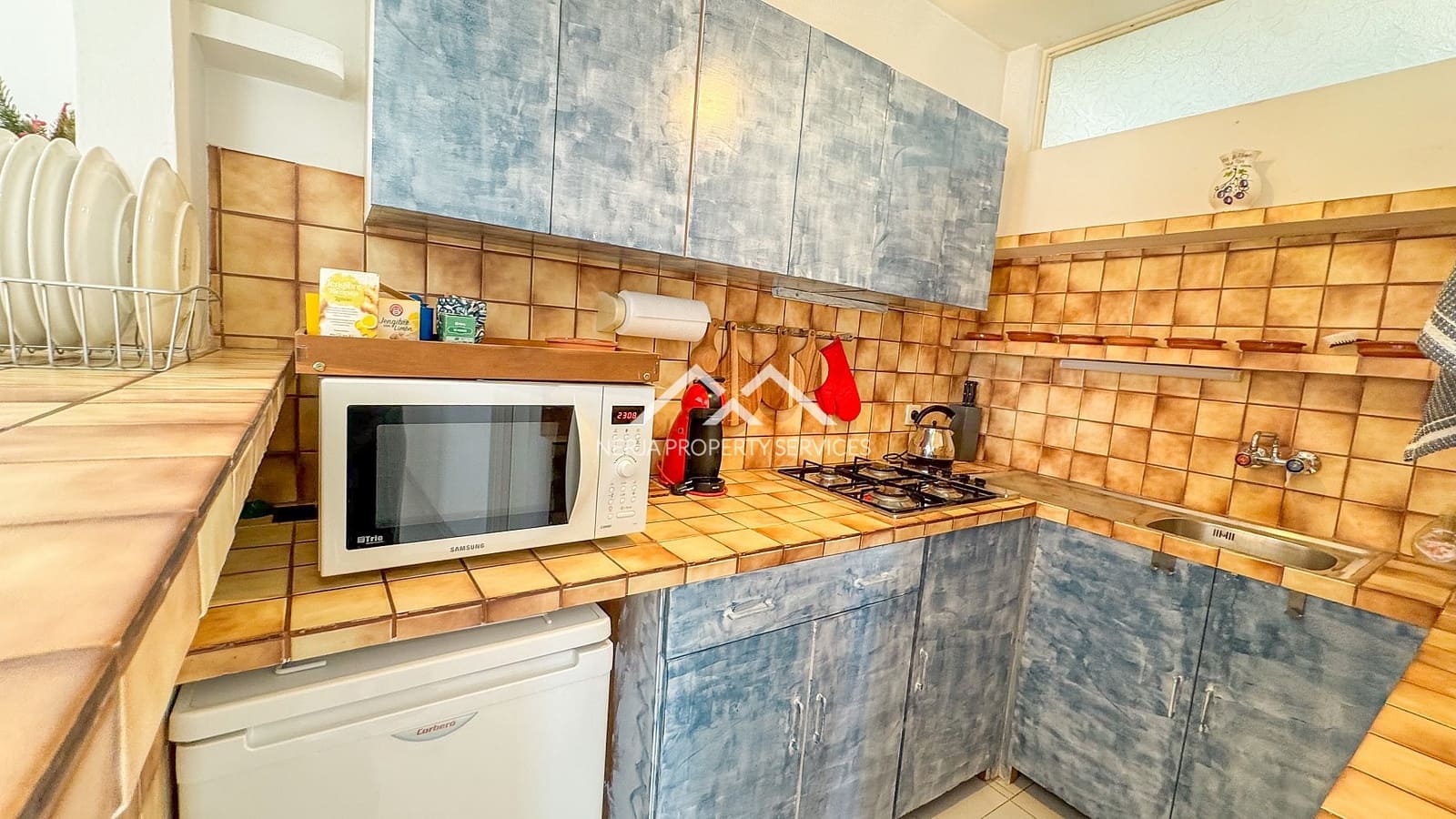 3 soveværelse Villa til salg i Nerja med swimmingpool - € 695.000 (Ref: 9611871)