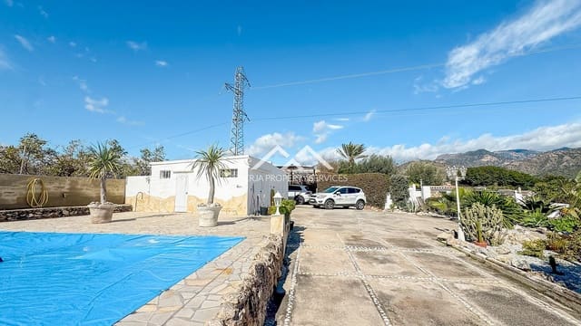 3 soverom Villa til salgs i Centro, Nerja med svømmebasseng - € 695 000 (Ref: 9611871)