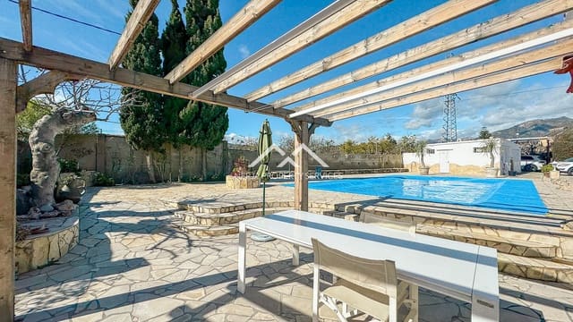 3 soverom Villa til salgs i Centro, Nerja med svømmebasseng - € 695 000 (Ref: 9611871)